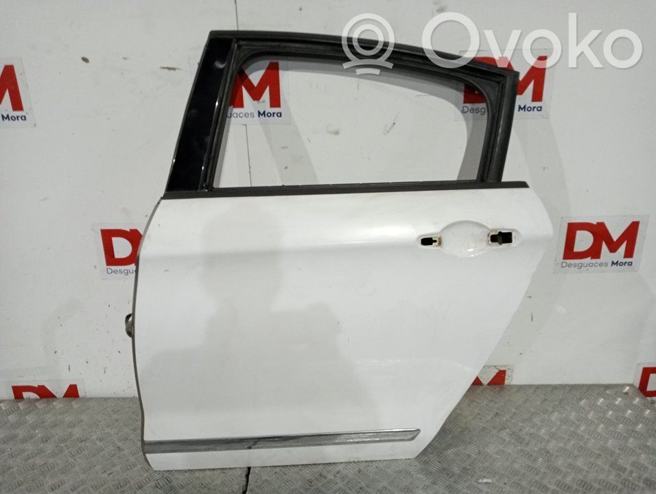 Rear door
