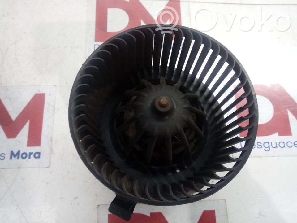 Dacia Sandero Mazā radiatora ventilators 