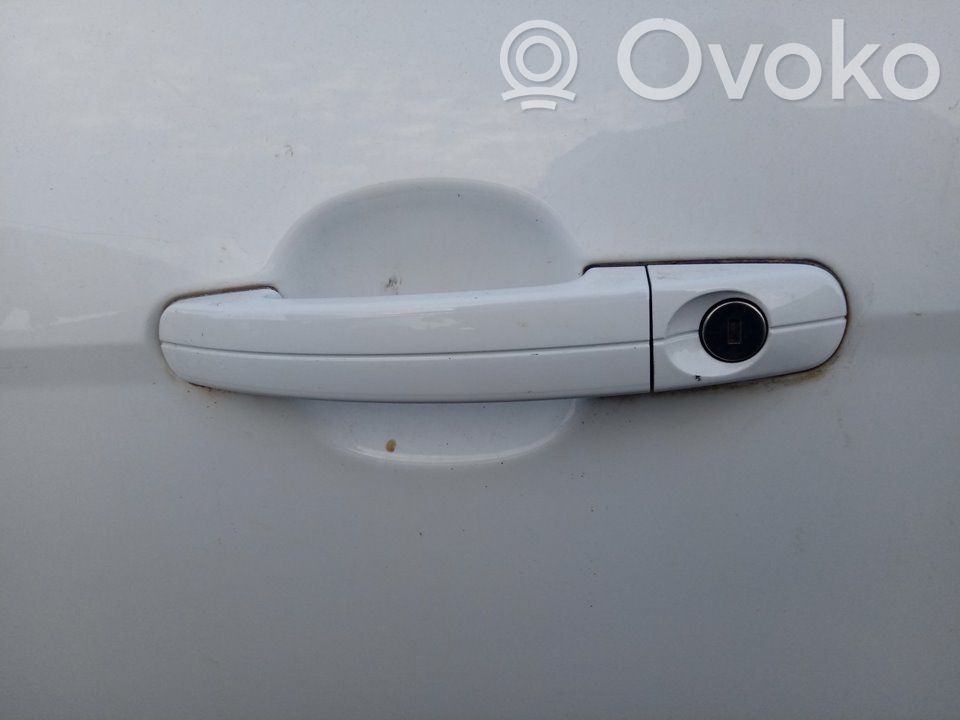 Manecilla externa puerta delantera   BM51A224A37DJ