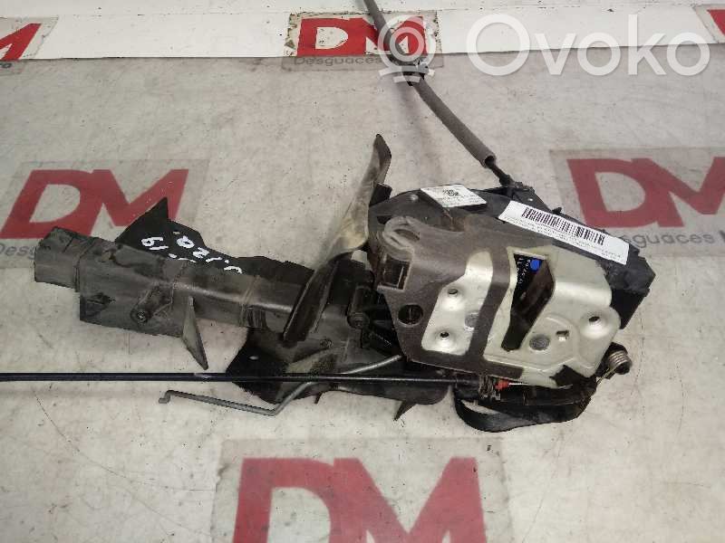 Cerradura de puerta delantera   BM5AA21813AC