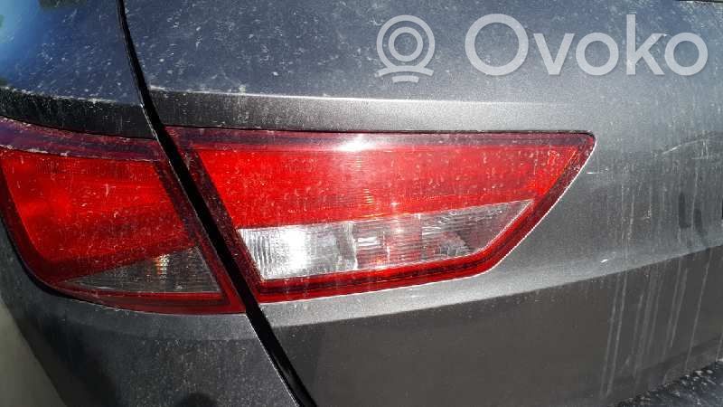 Seat Leon (5F) Headlight/headlamp bulb 