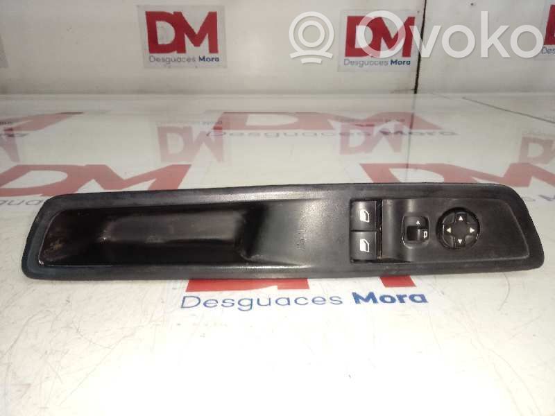 Toyota Proace Electric window control switch 