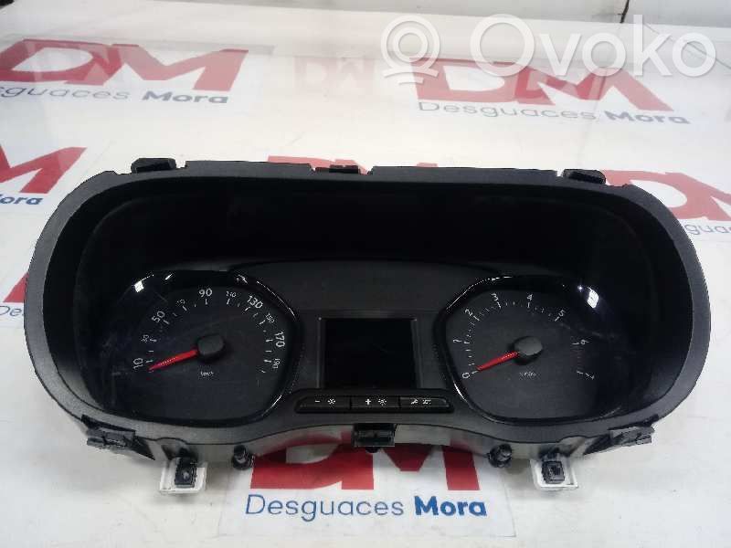 Toyota Proace Vitezometru (grup de instrumente) 