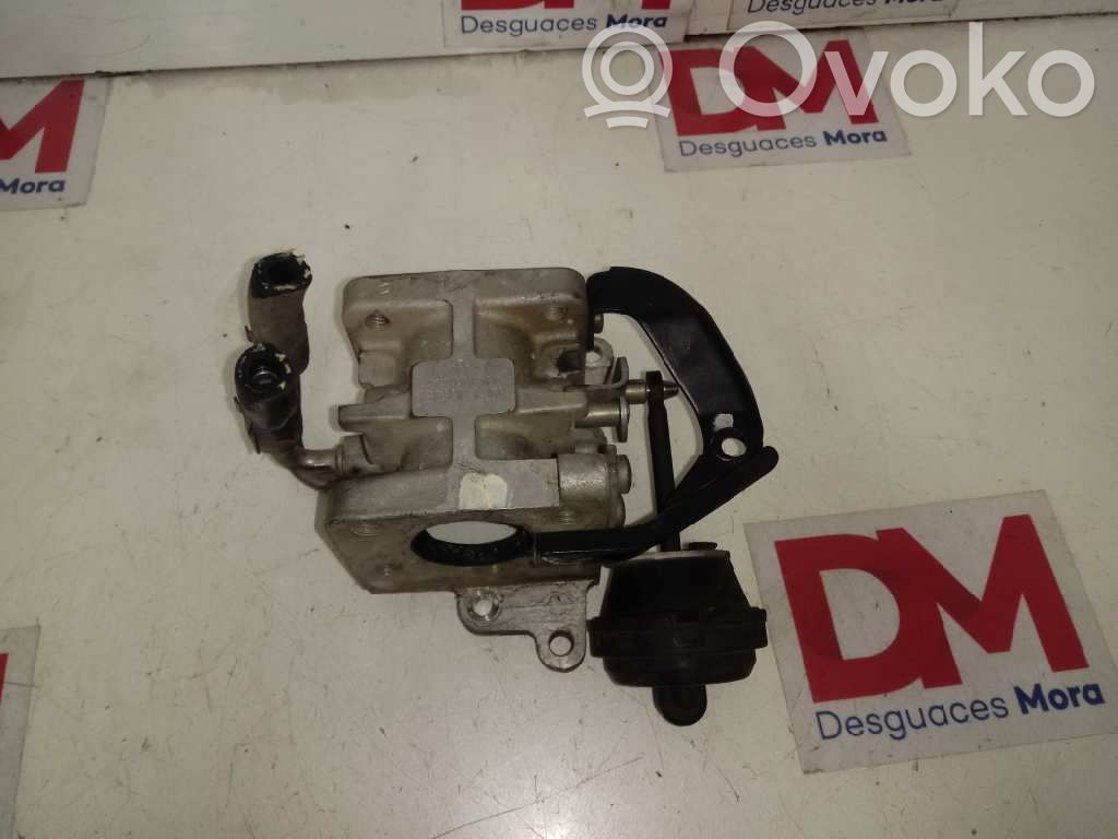 Válvula EGR   03G131063E