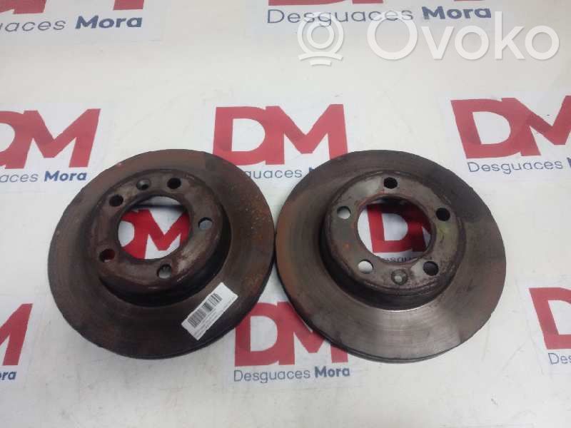 Renault Master III Bremsscheibe vorne 