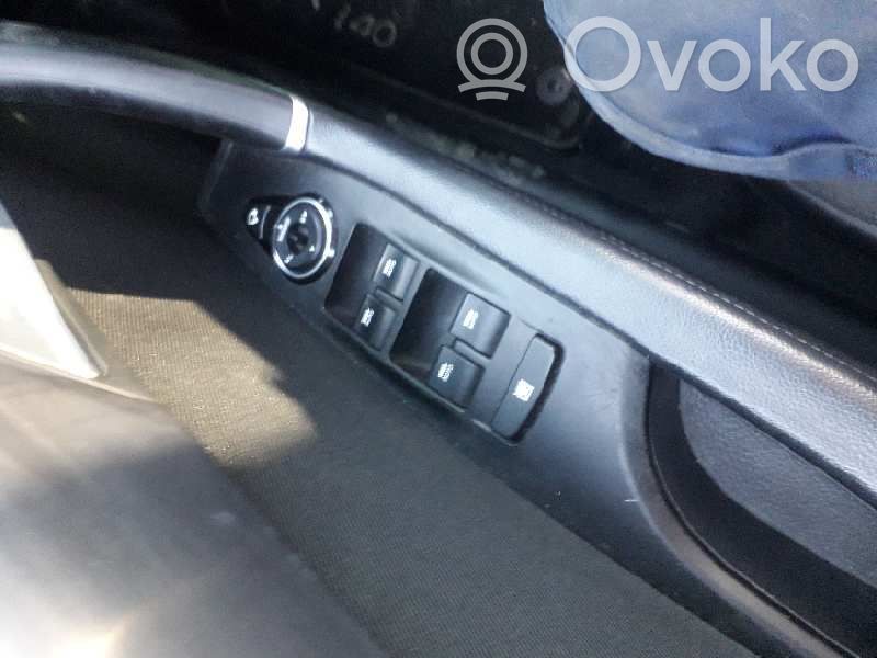 Interruptor del elevalunas eléctrico   935703Z000