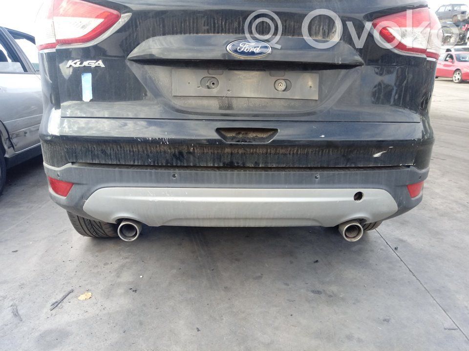 Ford Kuga II Bamperis 