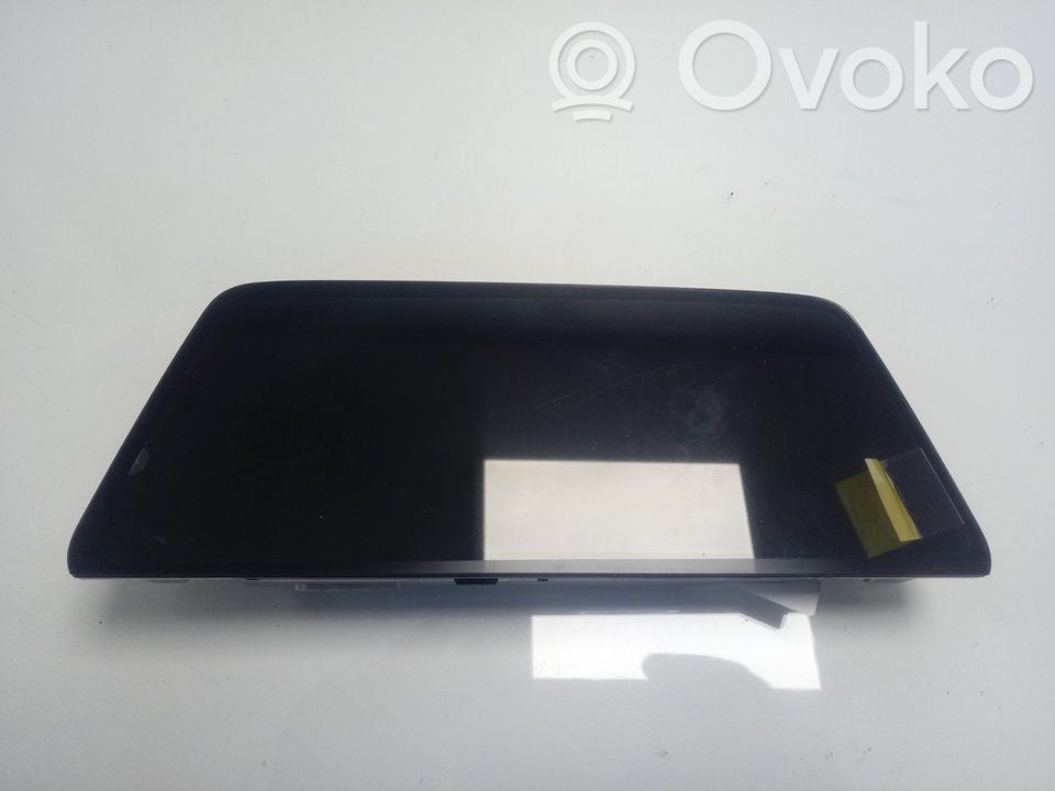 Geschwindigkeitsmesser Cockpit   10A920320E