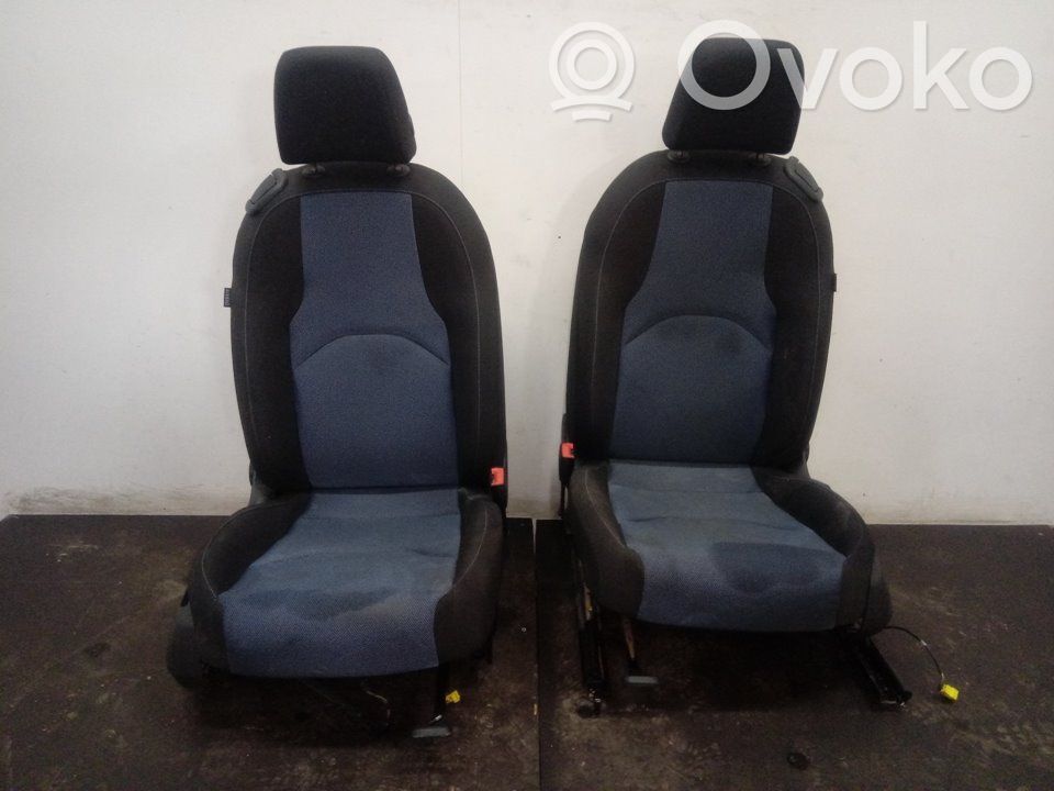 Seat set