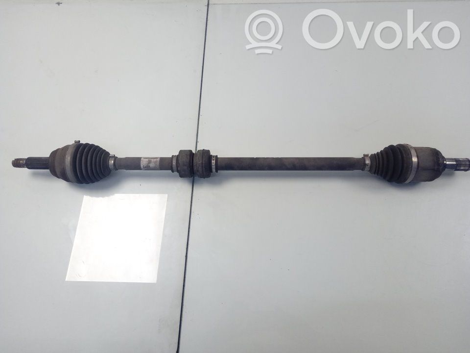 Etuvetoakseli   49501G4400