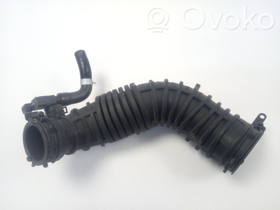 KIA Ceed Ilmastointilaitteen putki (A/C) 
