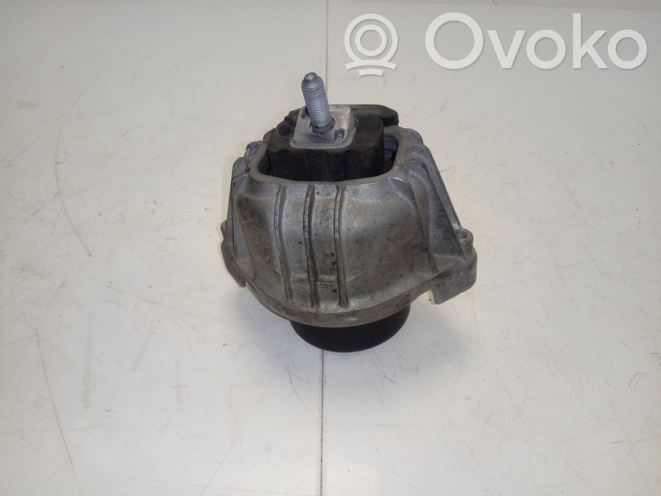 Engine mount bracket   13981112