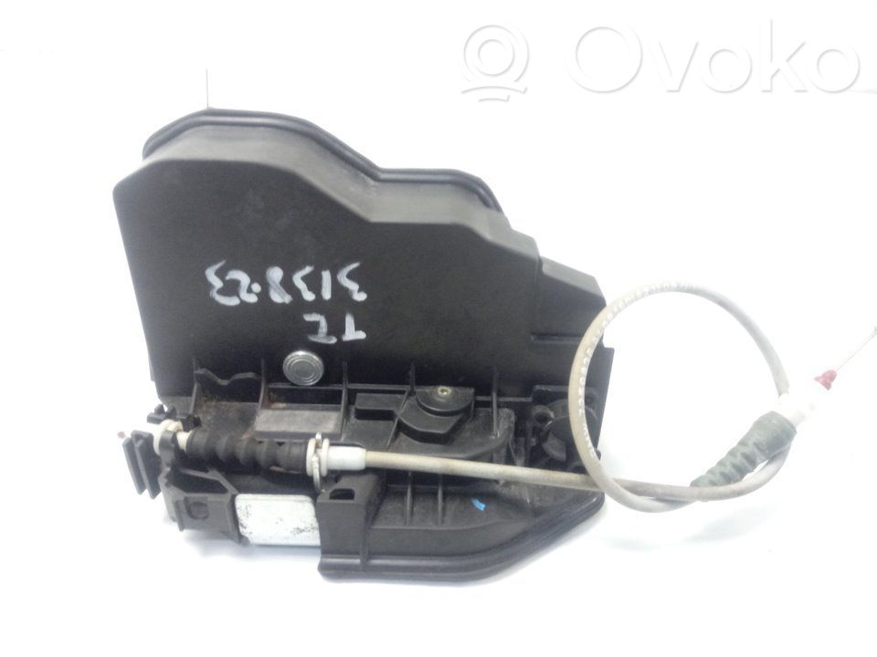 Cerradura de puerta trasera   7229459