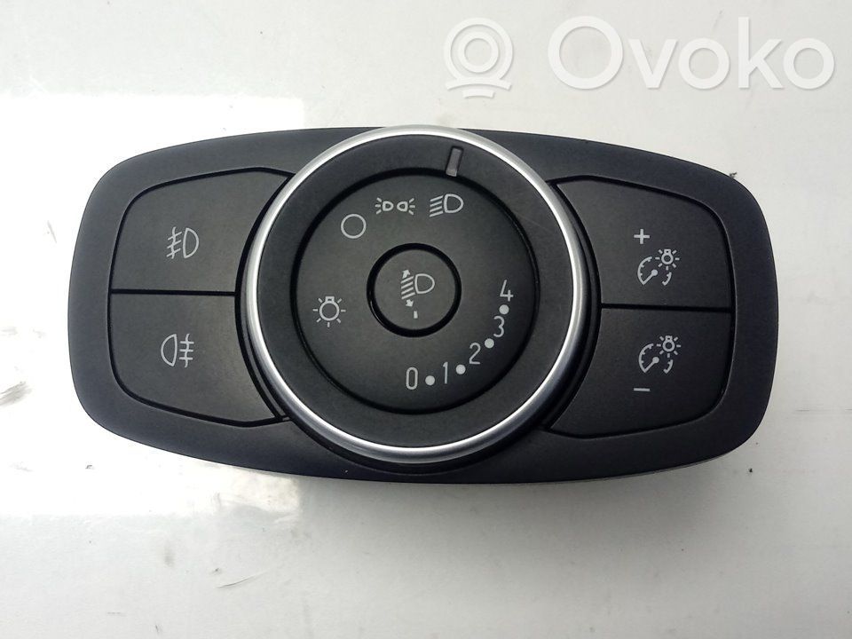 Panel lighting control switch   1050798700