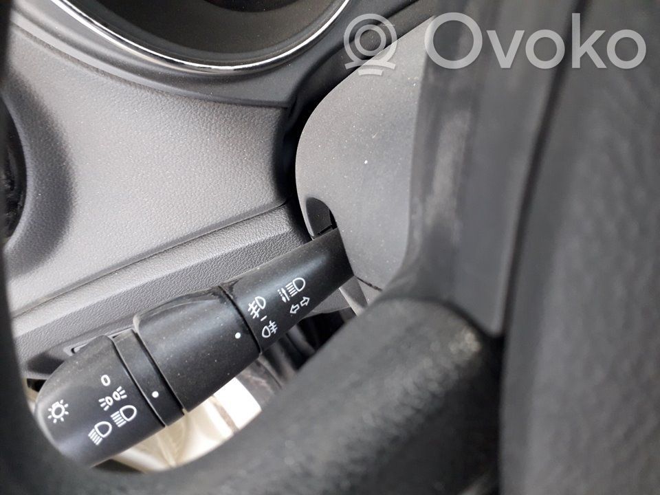 Renault Captur Panel lighting control switch 