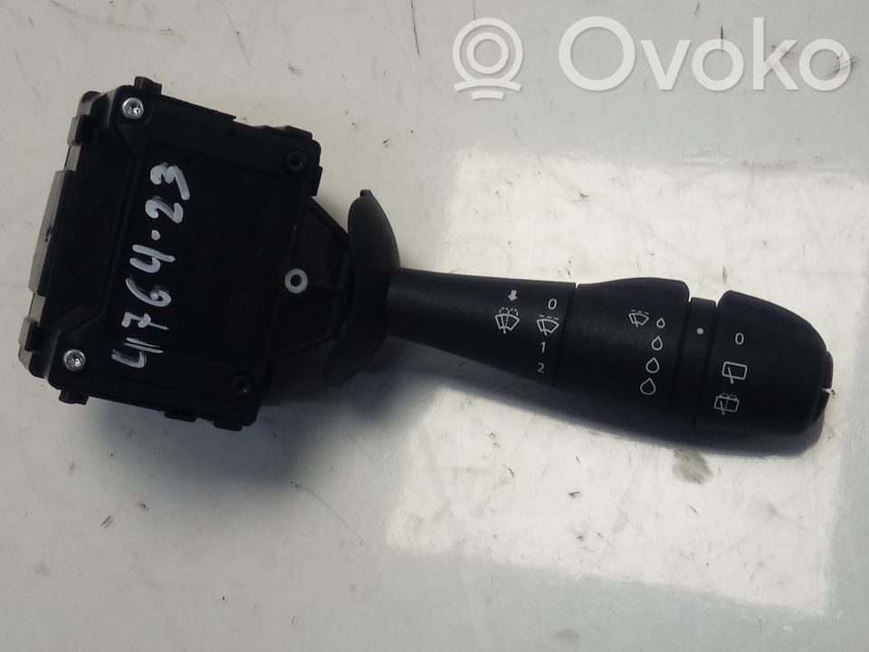 Renault Clio IV Palanca de control del limpiaparabrisas 