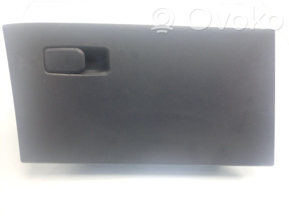 Guantera   84510G2200