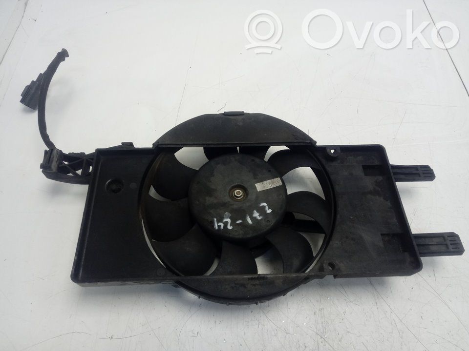 Ford Focus Ventilatore di raffreddamento elettrico del radiatore 