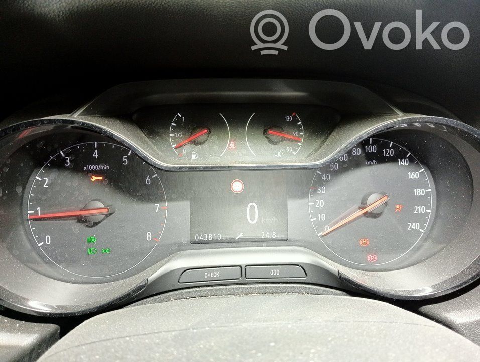 Opel Grandland X Nopeusmittari (mittaristo) 