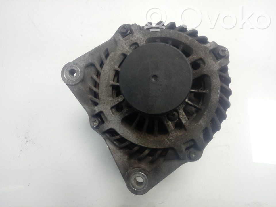 Renault Koleos I Generatore/alternatore 