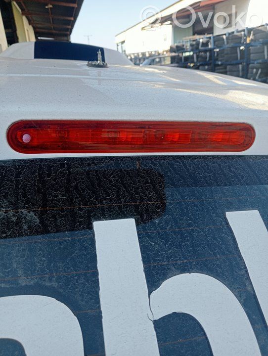 Citroen C3 Third/center stoplight 