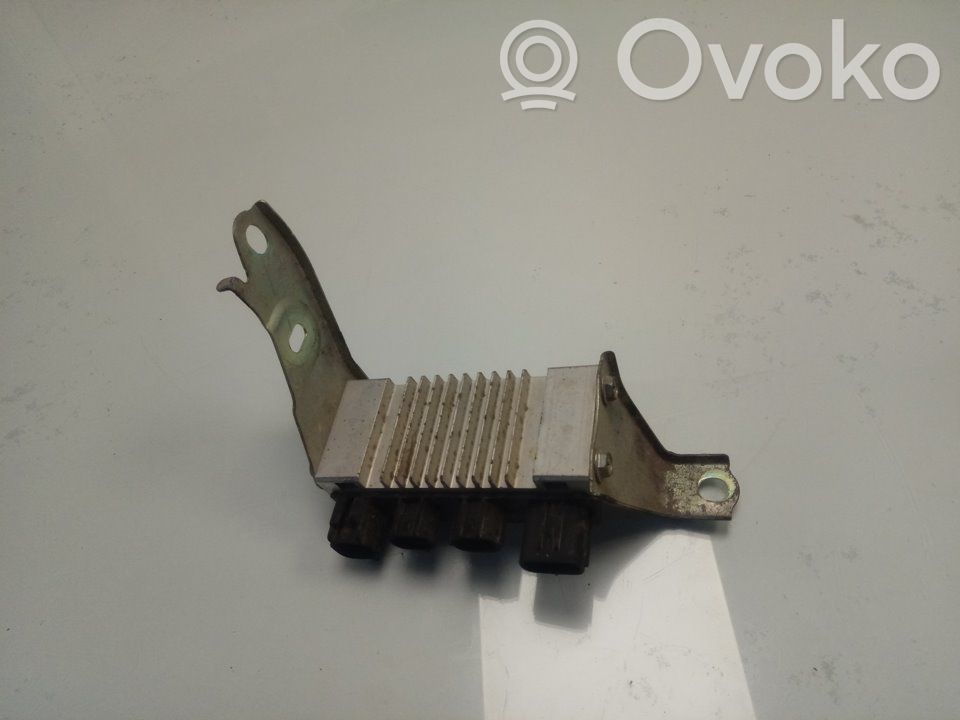 Toyota Hilux (AN120, AN130) Alte unități/module de control 
