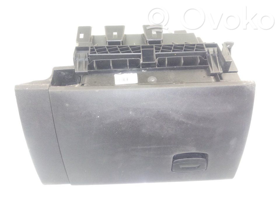 Guantera   685005747R