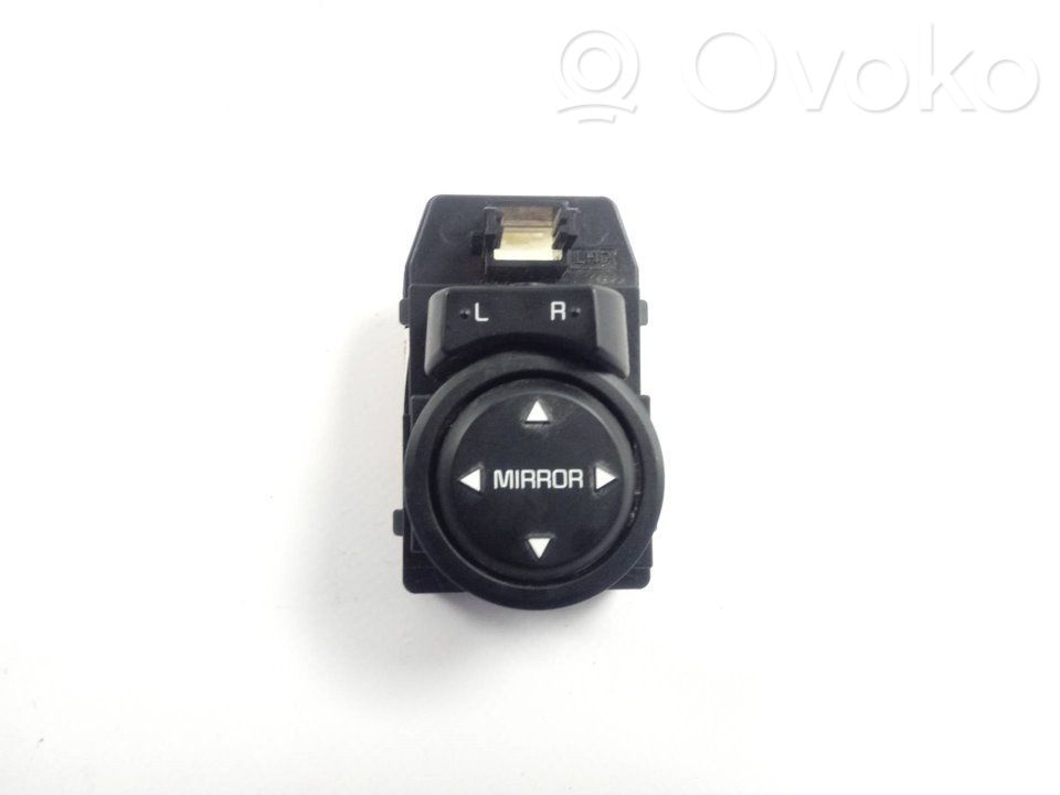 Wing mirror switch   9363006020