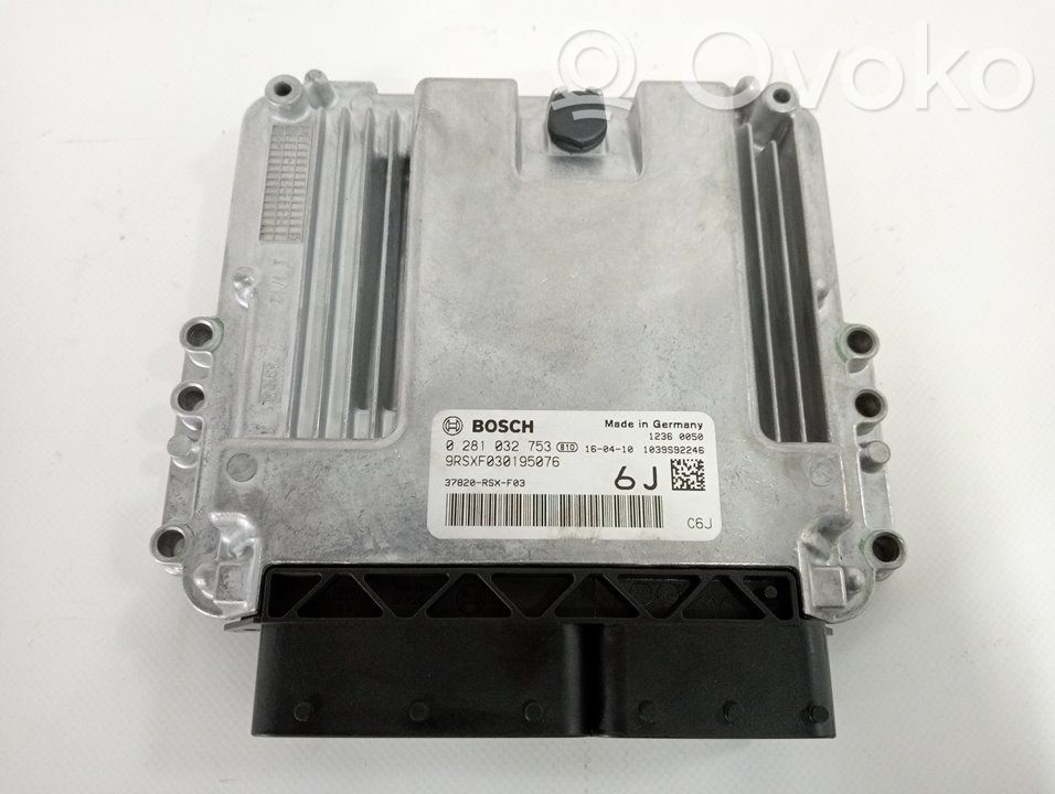 Honda CR-V Engine control unit/module 