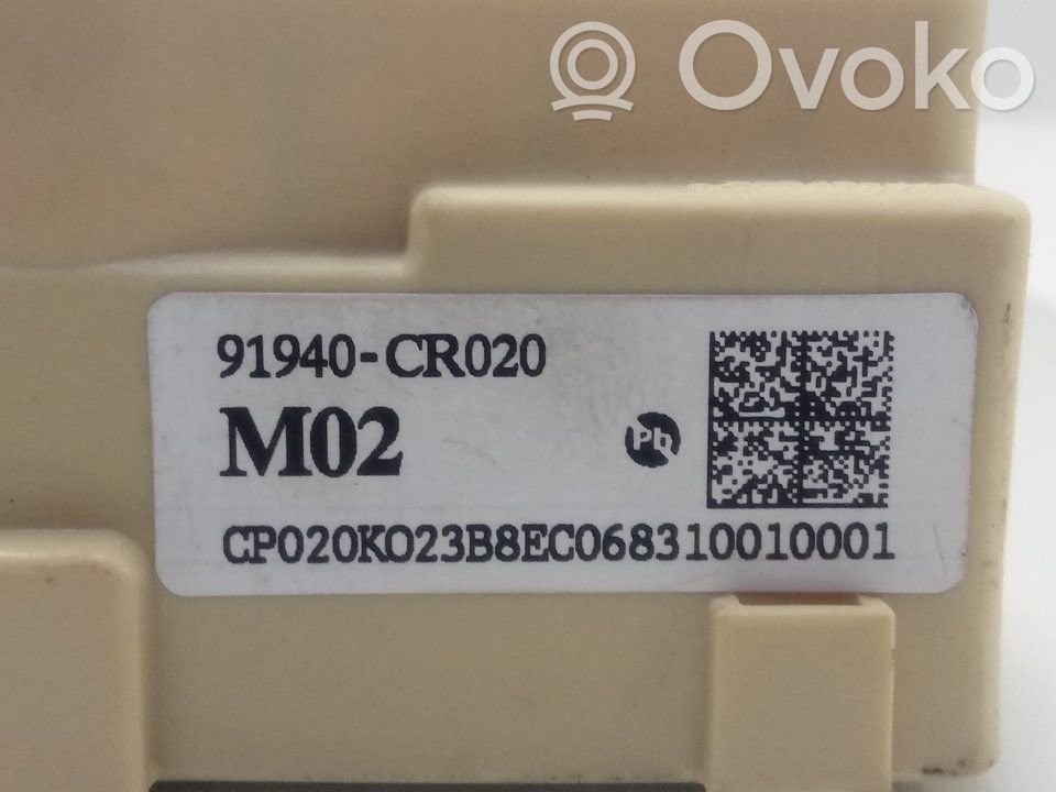 KIA Xceed Fuse module 