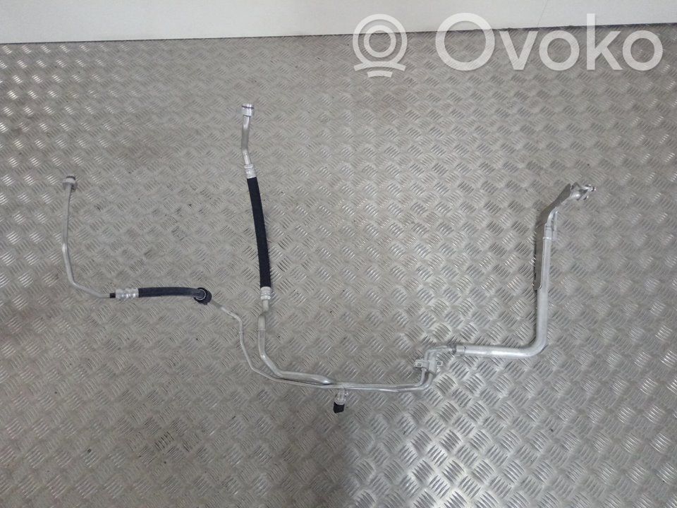 Volkswagen Arteon Tubo flessibile aria condizionata (A/C) 