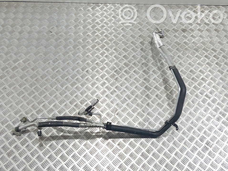 Ford Transit Custom Ilmastointilaitteen putki (A/C) 