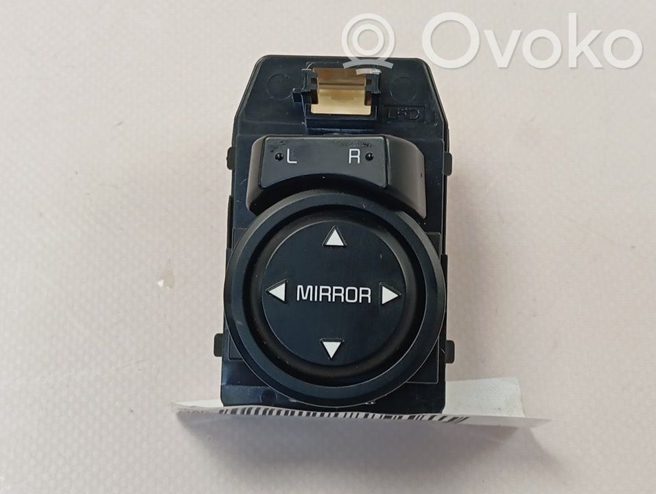 KIA Picanto Wing mirror switch 