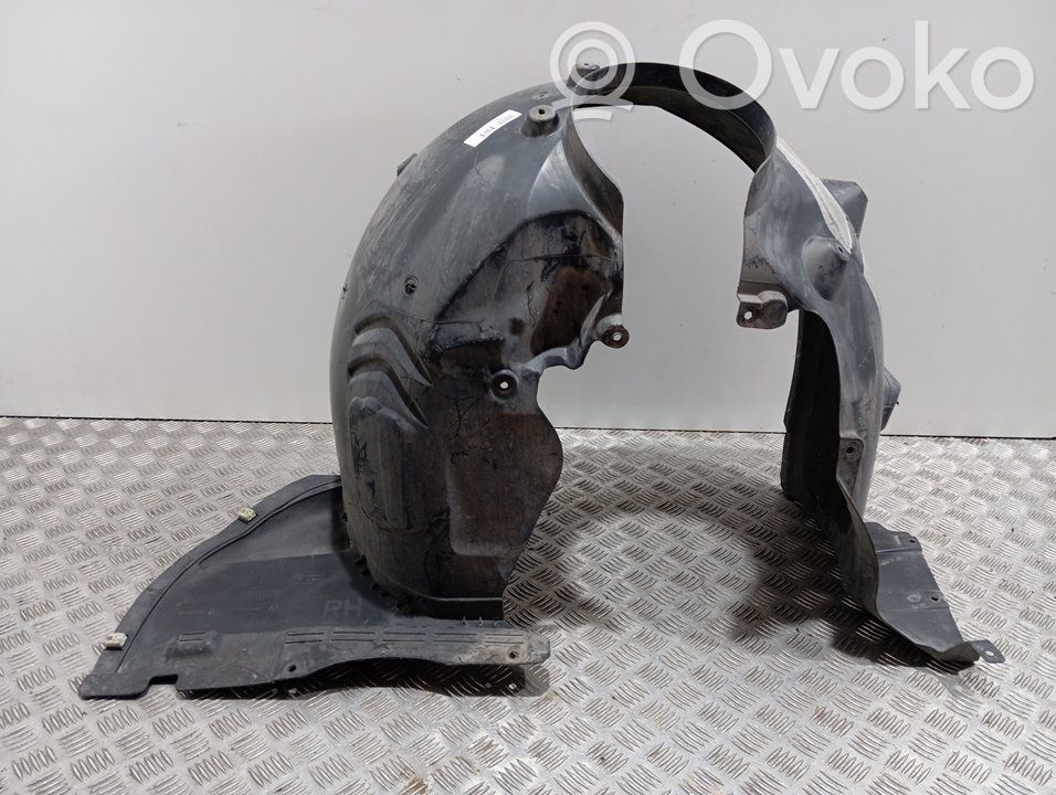 BMW 2 F46 Nadkole przednie 