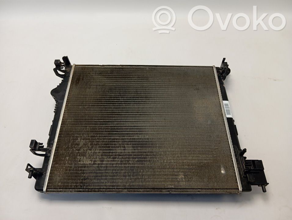 Nissan Qashqai Radiator lichid răcire 