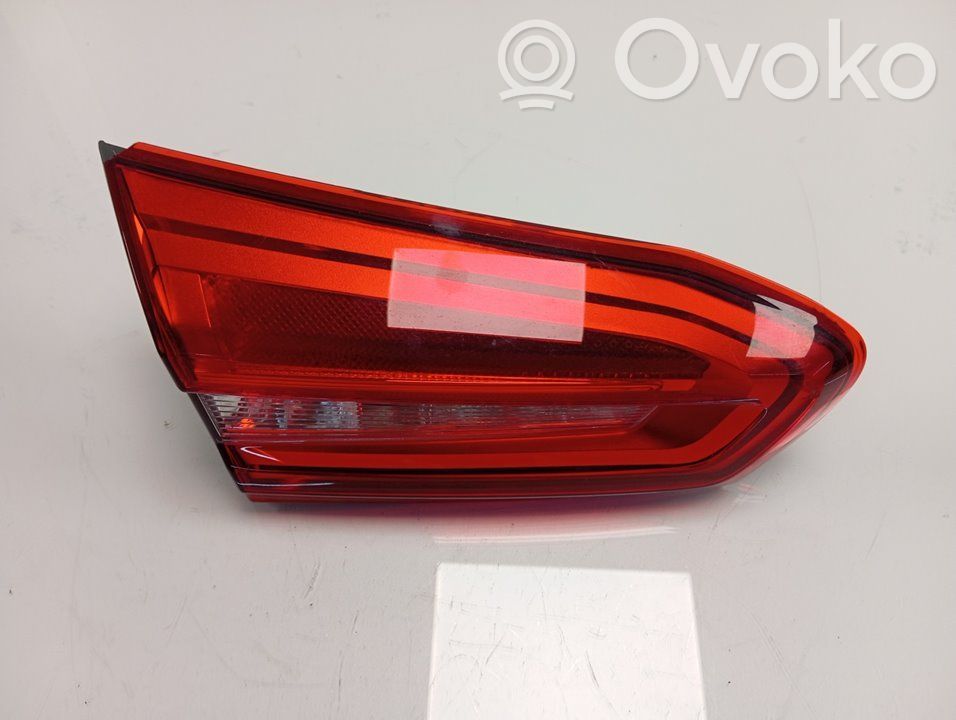 Ford Focus Headlight/headlamp bulb 
