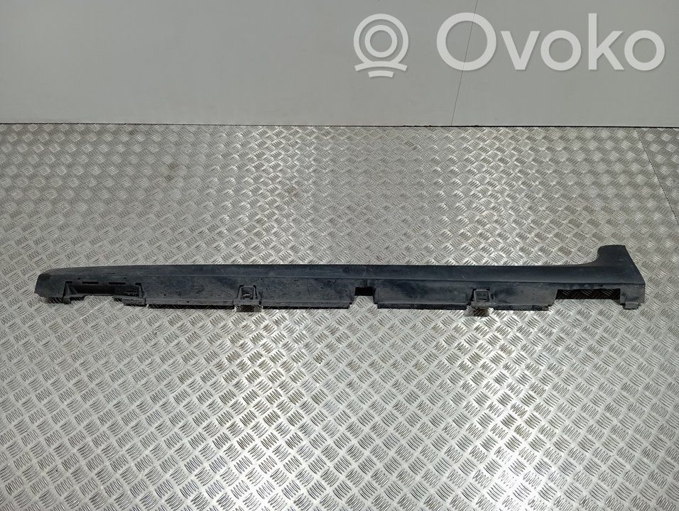 Próg   9813817480