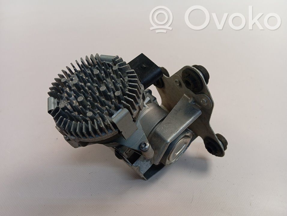 Audi Q7 4M Pompă vacuum