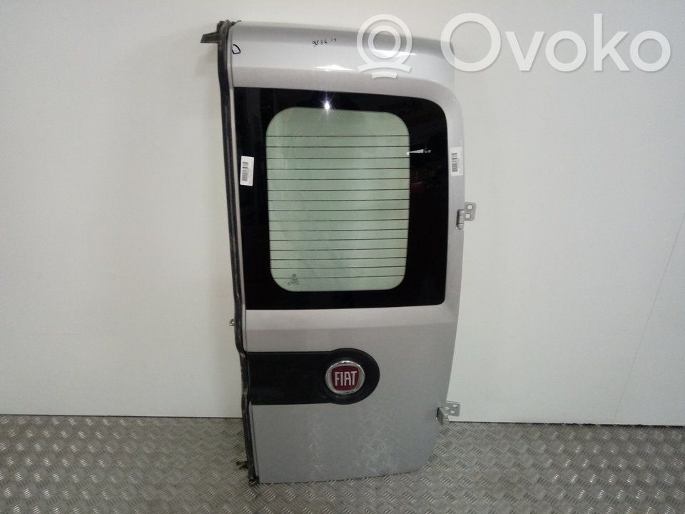 Fiat Doblo Portiera posteriore 