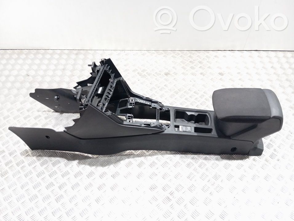 Volkswagen T-Roc Podłokietnik tunelu środkowego 