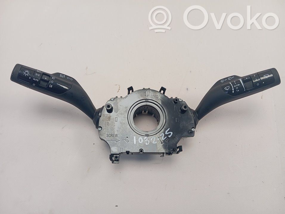 Panel lighting control switch   934C5AT970