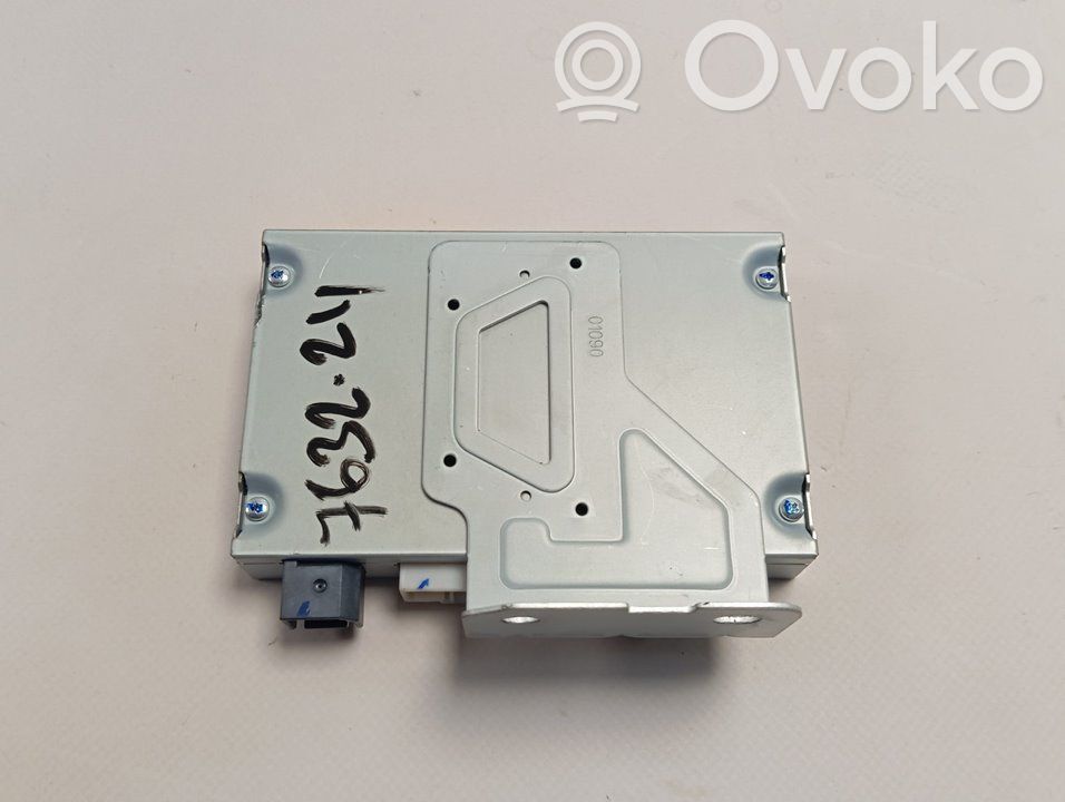 Other control units/modules   11333997
