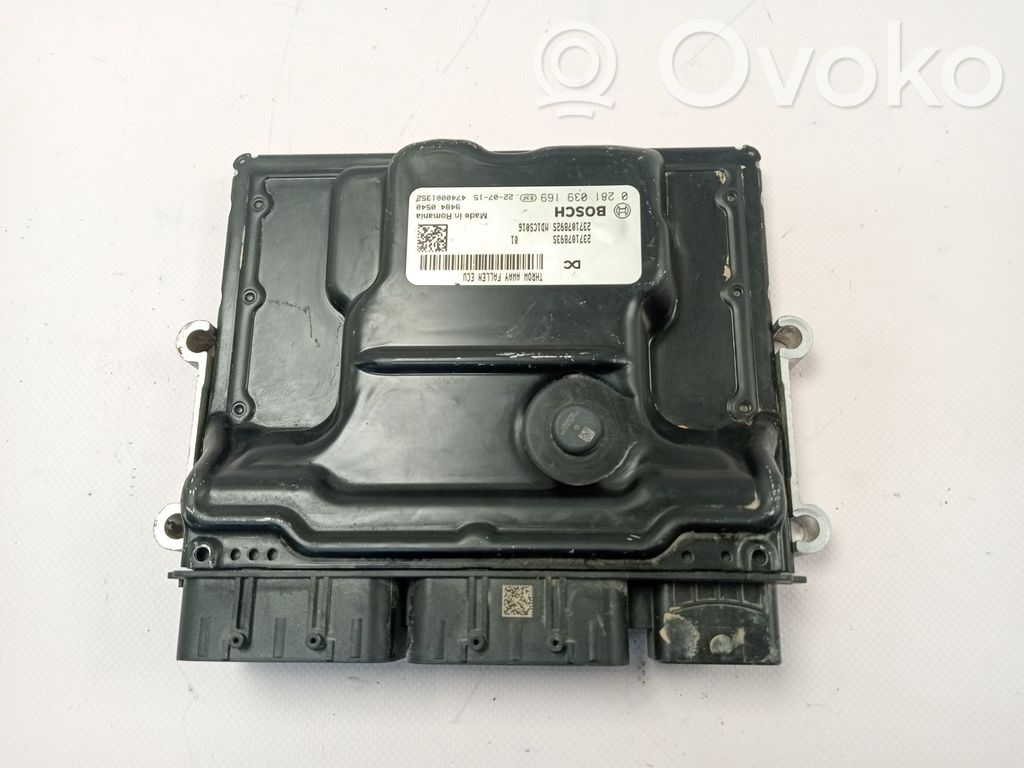 Renault Trafic III (X82) Engine control unit/module 