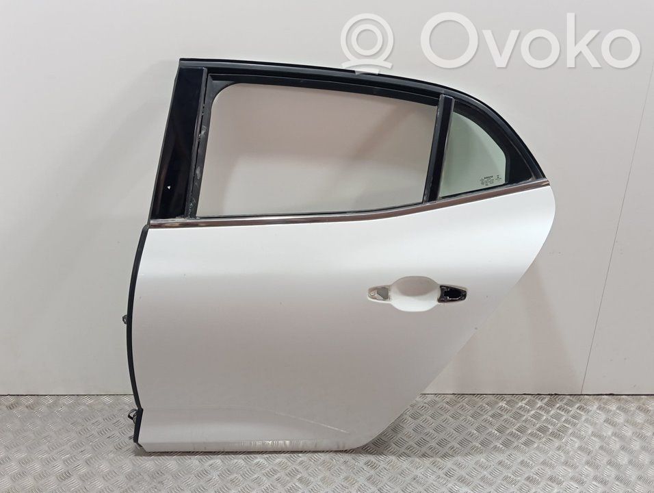 Renault Megane IV Puerta trasera 