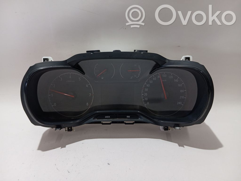 Opel Combo E Speedometer (instrument cluster) 