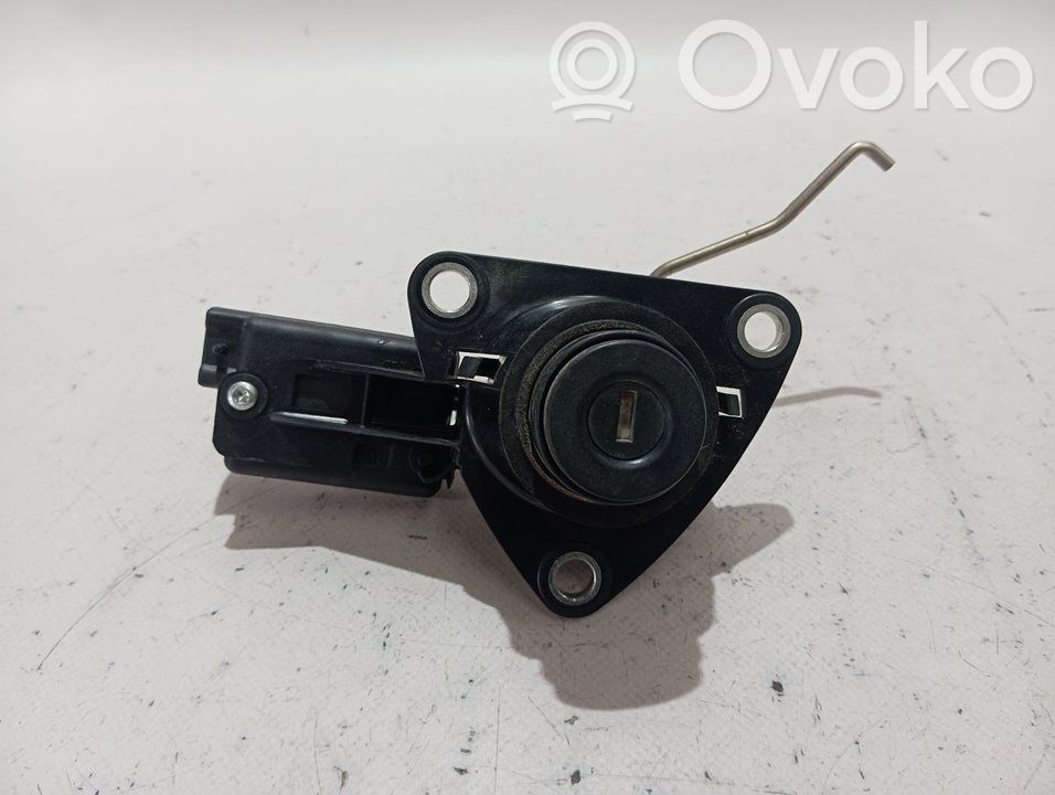 Tailgate lock latch   N0503704