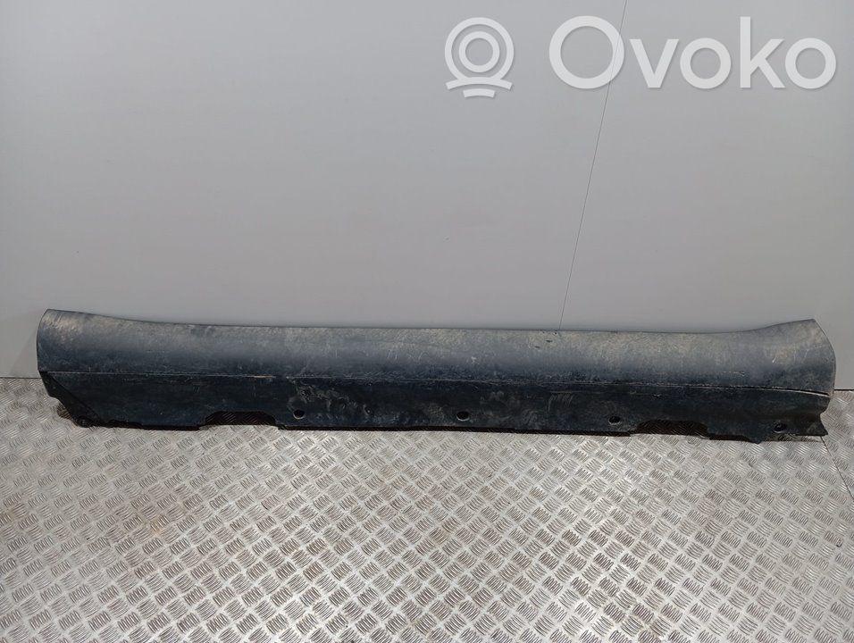Slenkstis   149363100C
