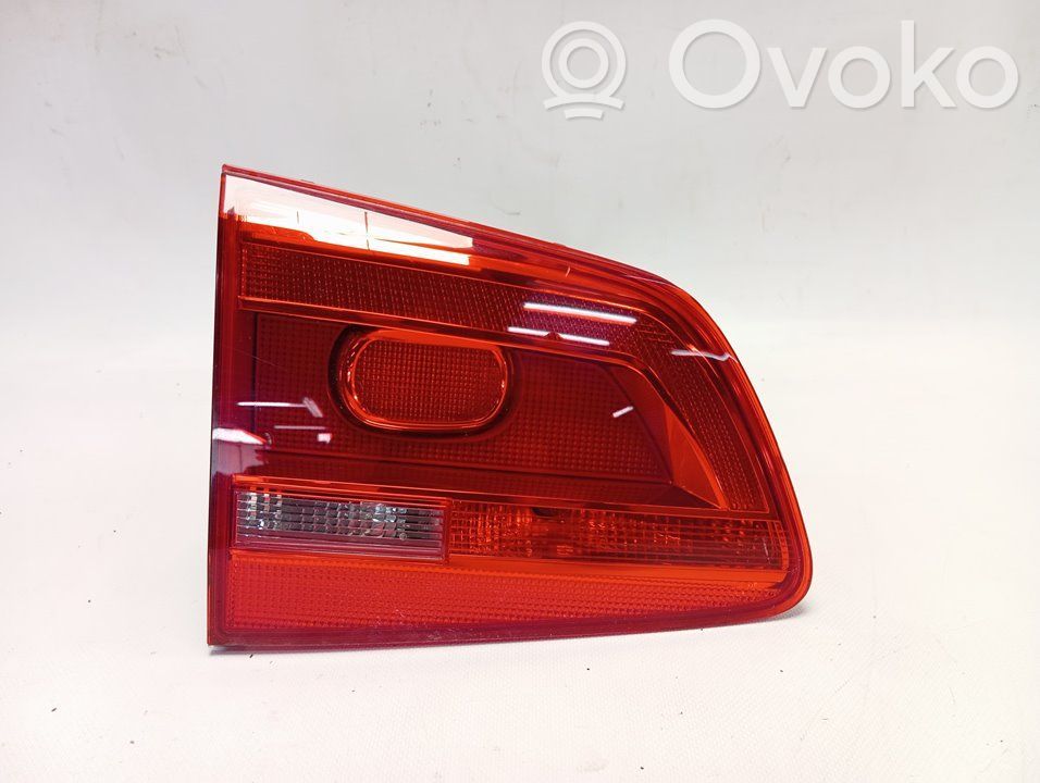 Volkswagen Touran II Bec far