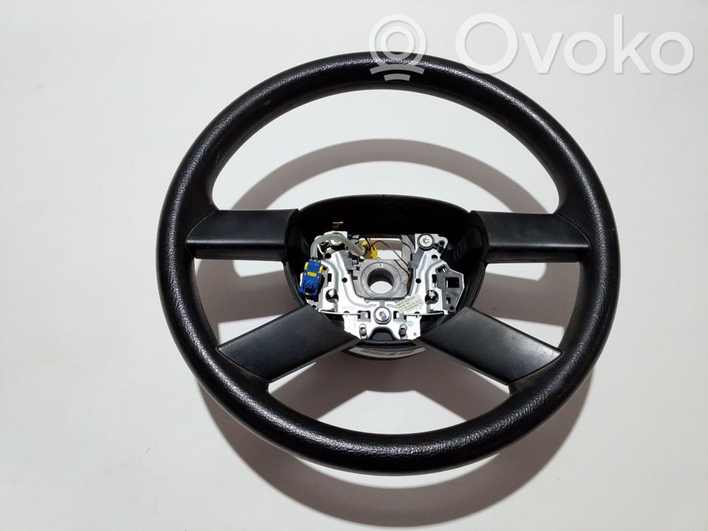 Ohjauspyörä   8Z0419091