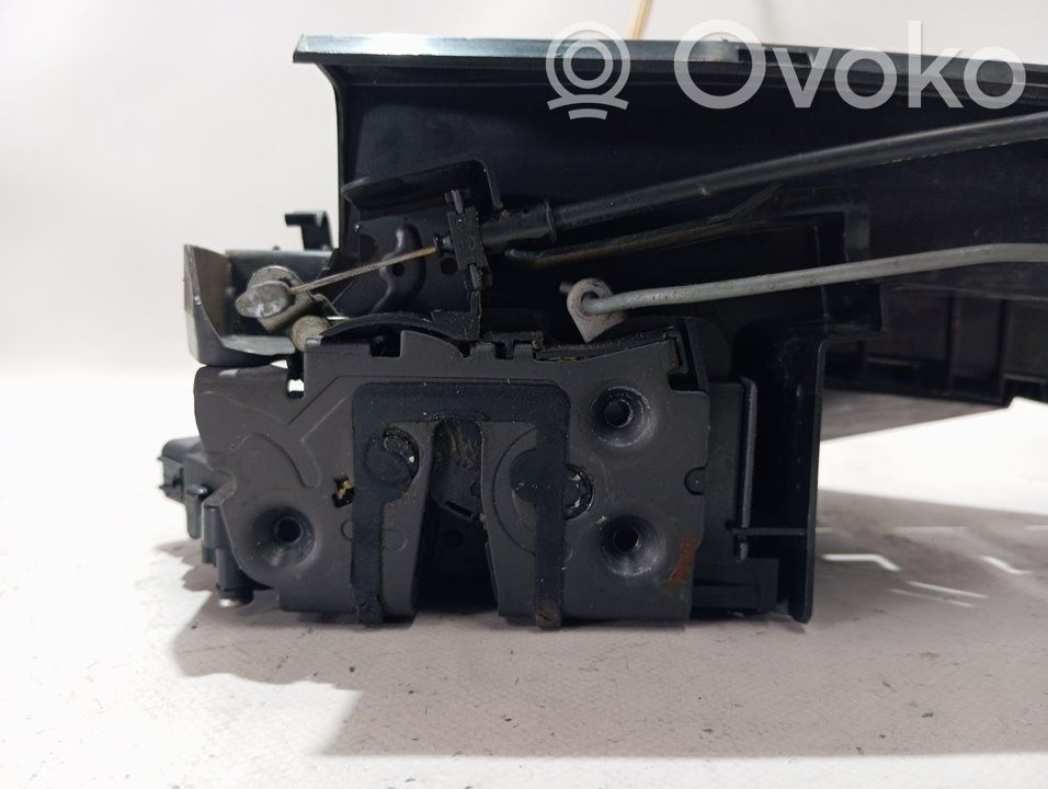 Ford Focus Etuoven lukko 